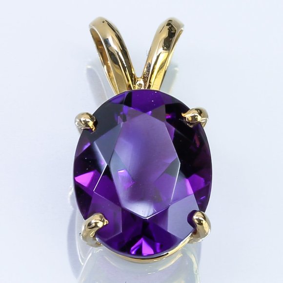 14k Yellow Gold Solitaire Oval Amethyst Pendant Charm